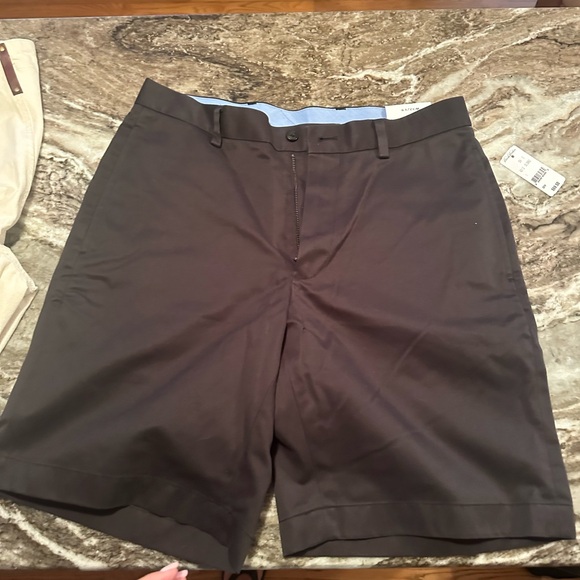 Brooks Brothers Black Clark plain front chino shorts - Picture 3 of 3